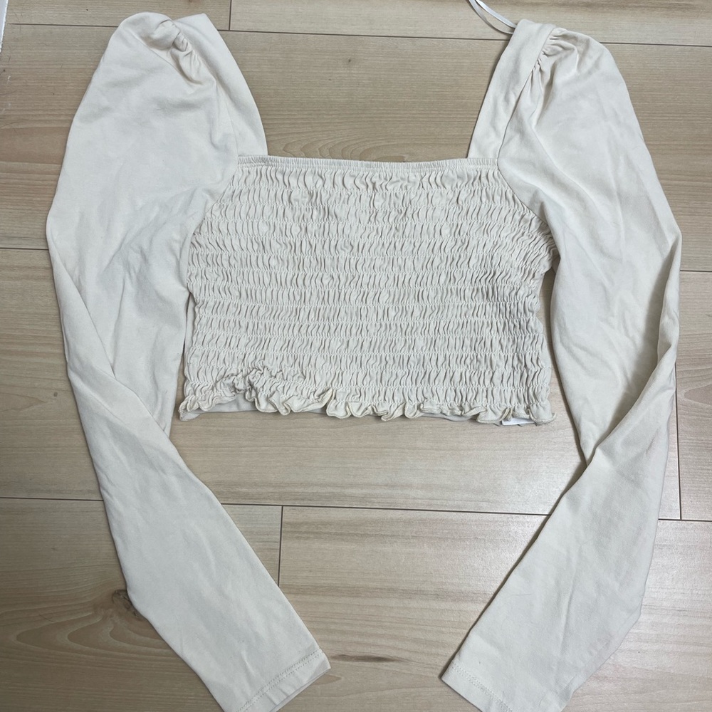 Long sleeve top